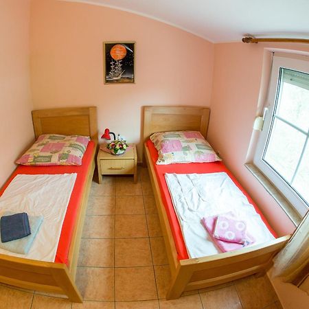 Guest House Almond Bečići Zewnętrze zdjęcie