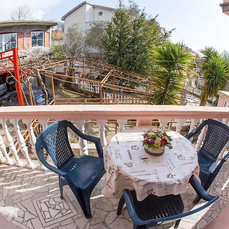 Guest House Almond Bečići Zewnętrze zdjęcie