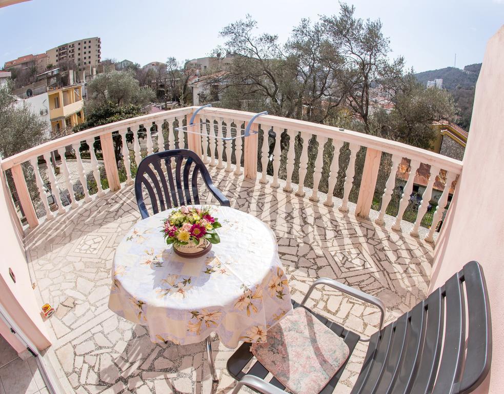 Guest House Almond Bečići Zewnętrze zdjęcie
